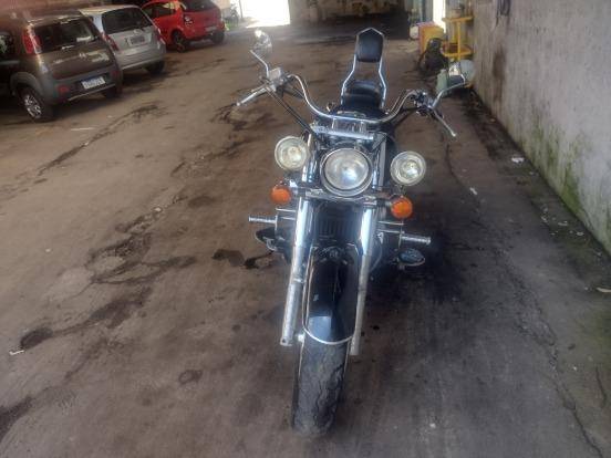 HONDA SHADOW 750 